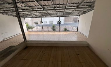 Dijual/Disewa Rumah Green Lake City Boulevard Siap Huni Harga Murah