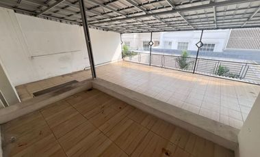 Dijual/Disewa Rumah Green Lake City Boulevard Siap Huni Harga Murah