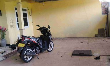 Dikontrakkan rumah tinggal cocok untuk usaha, office dan mess