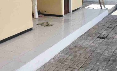 Dikontrakkan rumah tinggal cocok untuk usaha, office dan mess