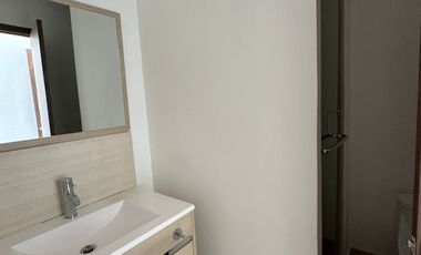 Penthouse de 3 recámaras, 3.5 baños, en Vía Montejo.