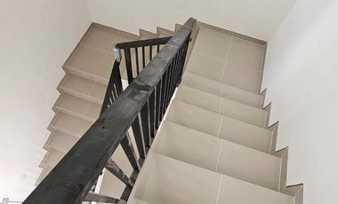 DiSewakan Rumah Graha Sampoerna Wiyung siap huni Dekat Pakuwon Mall