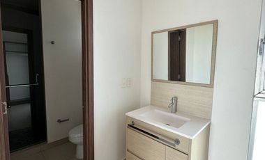 Venta de penthouse de 3 recámaras, en Torre Atlántida, Vía Montejo.