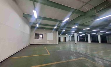 Gudang di Kawasan Industri Pulogadung Jakarta Timur