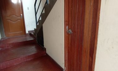 Se Vende Amplio Departamento En Primer Piso - Salamanca De Monterrico