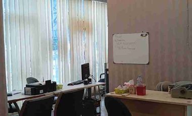Turun Harga, Murah Gedung/kantor 5 lantai di mainroad.
