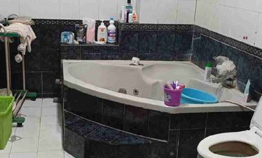 Turun Harga, Murah Gedung/kantor 5 lantai di mainroad.