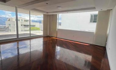 Renta departamento amplio en Vista Grande