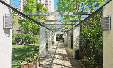 Departamento en arriendo a pasos de Metro El llano y San Miguel.