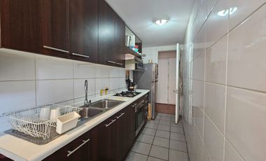 Departamento en arriendo a pasos de Metro El llano y San Miguel.