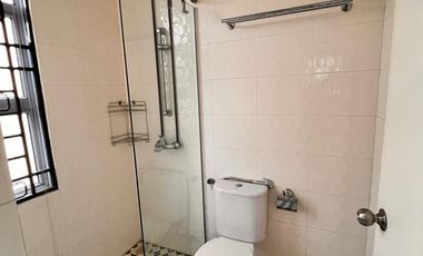 Di Sewa Rumah Cantik 2 Lantai TGR 1  Sukajadi, Batam