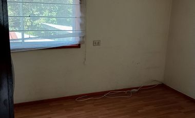 Arriendo Amplia casa de dos pisos Villarrica