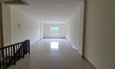 Ruko Green Lake City Depan Grand Lucky Dijual Harga Sangat Murah Siap Huni Lokasi Strategis
