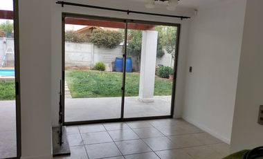 Arriendo Casa Av. Madero en El Polo de Machalí