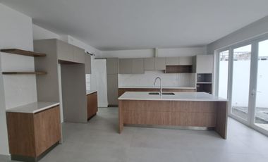 VENTA DE CAS EN URB. AIRES NORTE - SAMBORONDON