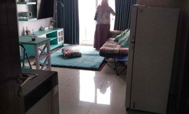 super. strategis.  pas. keluar. toll. pasteur.   2. kt.   bisa. sewaiin. ga. pernah. kosong.  income. harian. mingguan tahunan.    full. fasilitas