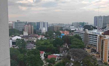 Royal Condominium Medan Kota