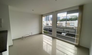 Apartamento en Av 19 Norte para arriendo