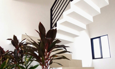 Casa en Venta, 3 Recamaras, Priv. Camelia, Sitpach, Yucatán.