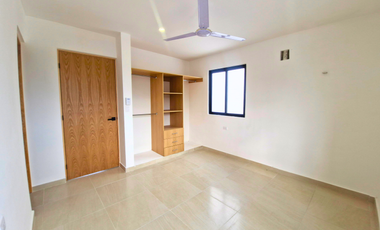 Casa en Venta, 3 Recamaras, Priv. Camelia, Sitpach, Yucatán.