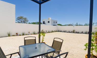 Casa en Venta, 3 Recamaras, Priv. Camelia, Sitpach, Yucatán.