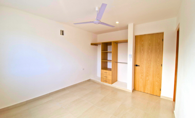 Casa en Venta, 3 Recamaras, Priv. Camelia, Sitpach, Yucatán.