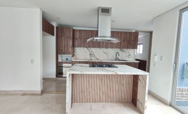 Venta de apartamento en el Poblado, Castropol