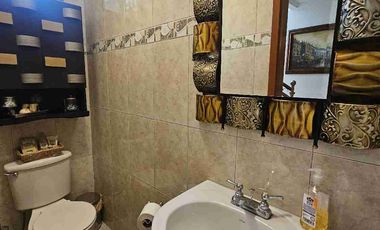 CASA DE VENTA EN KM3 VÍA SAMBORONDÓN.