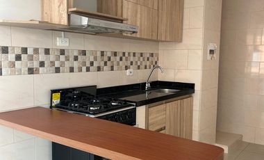 SE ARRIENDA HERMOSO APARTAMENTO EN MADRID