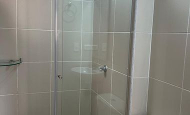 SE ARRIENDA HERMOSO APARTAMENTO EN MADRID