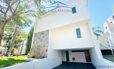 Casa en Renta Valle Real Zapopan