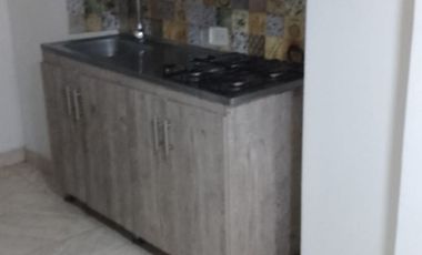 ARRIENDA APARTAESTUDIO EN LA RAMBLA