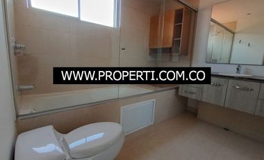 Casa en Arriendo Sector Los Benedictinos - Envigado