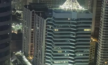 1 BEDROOM CONDO UNIT | FULLY FURNISHED  Private card-access elevator for security and privacy (one of the selling point of this unit) with Makati Skyl