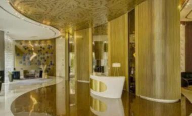 1 BEDROOM CONDO UNIT | FULLY FURNISHED  Private card-access elevator for security and privacy (one of the selling point of this unit) with Makati Skyl