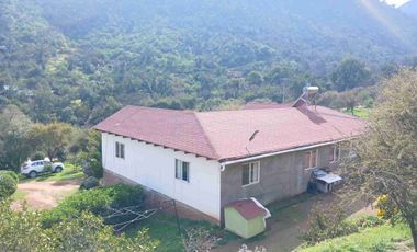 Oprotunidad! Amplia casa en Parcela, Curacavi