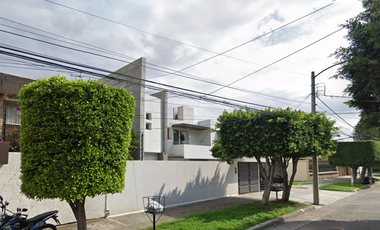 Casa en Naucalpan Ciudad Satelite  Venta de Remate