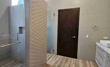 CASA DE VENTA EN ISLA MOCOLI - ETAPA BLUE BAY