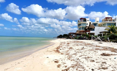 Terreno en venta, 3era. Fila, vista al norte en San Benito, Yucatan