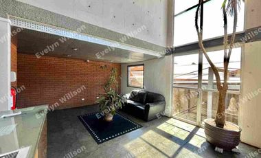 Se vende departamento duplex, excelente ubicación!