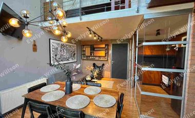 Se vende departamento duplex, excelente ubicación!