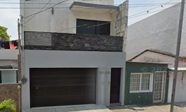 Aprovecha Casa Remate en Ricardo Flores Magón, Veracruz