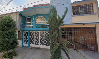 EXCELENTE CASA EN VENTA Y EN PROMOCION UBICADO EN MARIPOSA 25B CONJUNTO ARCOIRIS LA COLMENA ATIZAPN