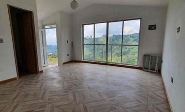 fina de 40.000m2 en la vereda Planadas a 15 mins de pereira