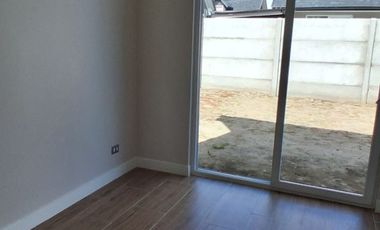 Casa dos pisos nueva   Barrio Carlota en Arriendo Rancagua