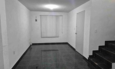 CASA 2 NIVELES, 2 RECAMARAS