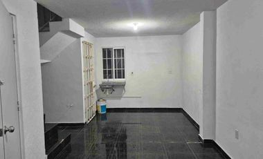 CASA 2 NIVELES, 2 RECAMARAS