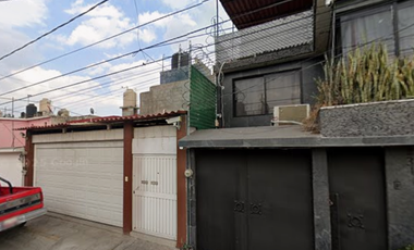 VILLA DE LAS FLORES COACALCO, HERMOSA CASA GRAN OPCION DE INVERSION !