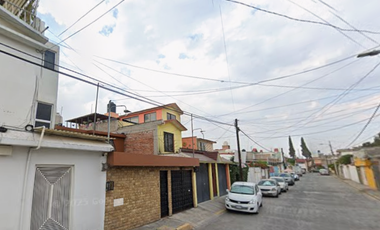 VILLA DE LAS FLORES COACALCO, HERMOSA CASA GRAN OPCION DE INVERSION !