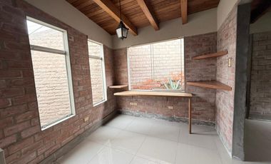 Vendo casa estilo rustico en Casuarinas Sur